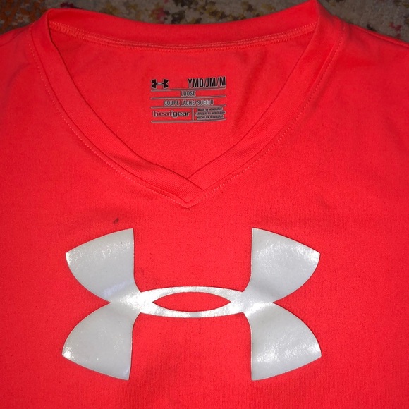 🧜🏼‍♀️3 for $15 item!🧜🏼‍♀️ Under Armour tee - Picture 2 of 4